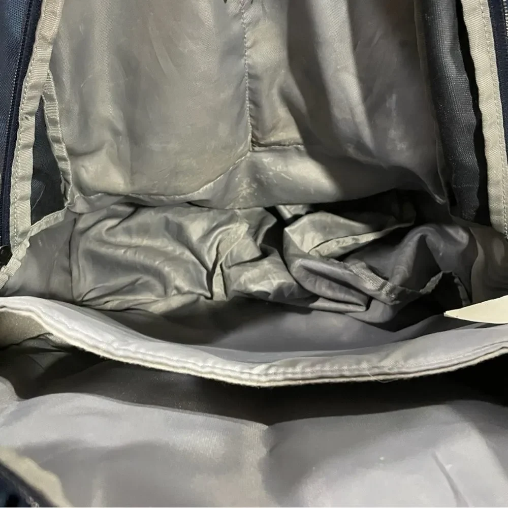 Under Armour excellent pre